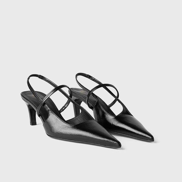 genuine toteme black cowhide cracked lacquer leather pointed fashion sandals with back hollow high heels for women
genuine toteme black cowhide cracked lacquer leather pointed fashion sandals with back hollow high heels for women