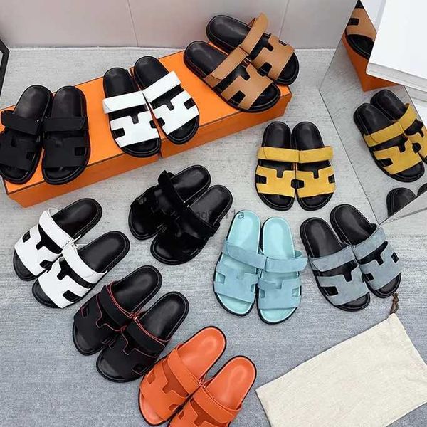 designer chypre sandal slippers classic beach flat sandals luxury summer lady leather flip flops men women size 35-41, Black
designer chypre sandal slippers classic beach flat sandals luxury summer lady leather flip flops men women size 35-41, Black