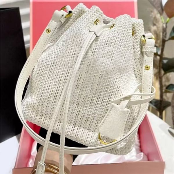 drawstring mini bag womens beach bag designer travel summer black pink clutch big capacity triangle luxury hobo bag metal chain fashion tren
drawstring mini bag womens beach bag designer travel summer black pink clutch big capacity triangle luxury hobo bag metal chain fashion tren