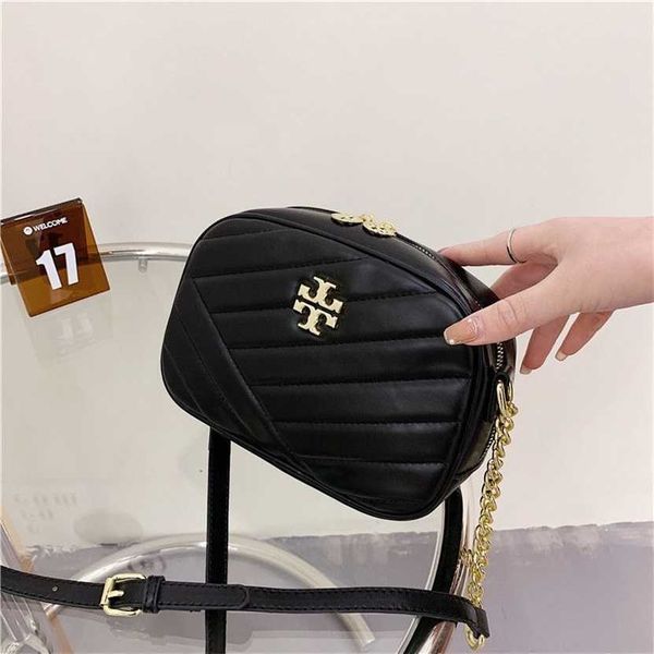 60% off designer new network red camera women's fashion versatile crossbody light luxury chain embroidered thread grid high grade one s
60% off designer new network red camera women's fashion versatile crossbody light luxury chain embroidered thread grid high grade one s