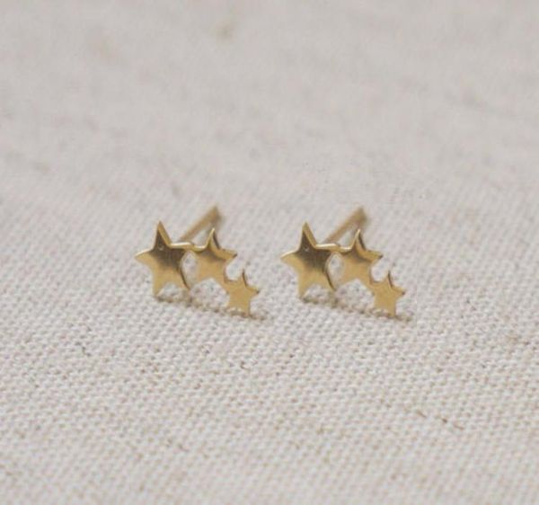 10pairs tiny 3 stars stud earrings three linking stars stud earring cute 3star teens stud earrings for women6644209, Golden;silver
10pairs tiny 3 stars stud earrings three linking stars stud earring cute 3star teens stud earrings for women6644209, Golden;silver