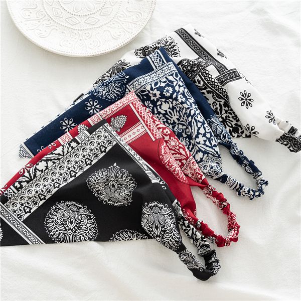 fashion blogger designer jewelry chiffon retro floral headband elastic triangular scarf hair loop fabric loop women's versatile elastic, Golden;silver
fashion blogger designer jewelry chiffon retro floral headband elastic triangular scarf hair loop fabric loop women's versatile elastic, Golden;silver