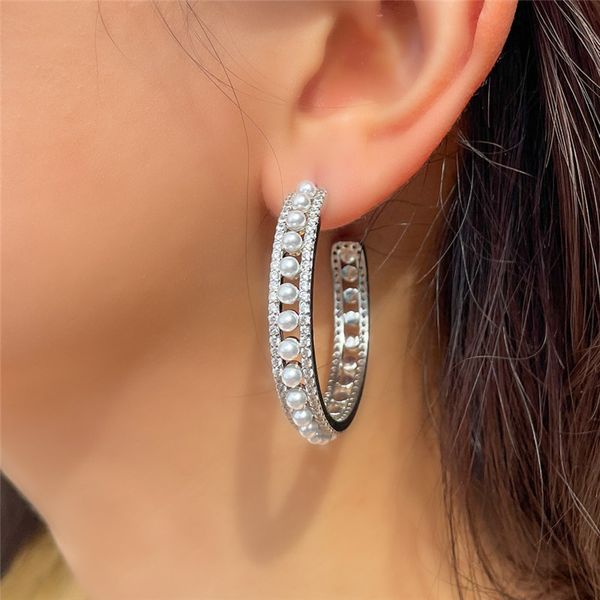 luxury 18k gold circle designer hoop earring for woman aaa cubic zirconia imitated pearl copper womens party bridal wedding engagement diamo, Golden;silver
luxury 18k gold circle designer hoop earring for woman aaa cubic zirconia imitated pearl copper womens party bridal wedding engagement diamo, Golden;silver