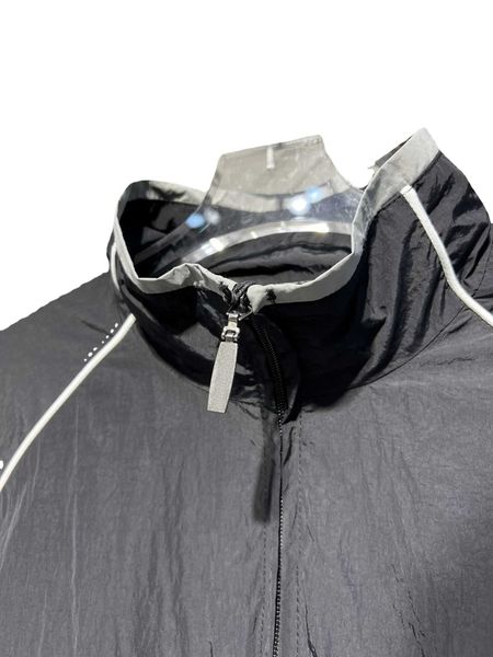 spring and autumn men's lapel splicing color casual jacket jacket, splicing color classic fashion, nylon fabric soft and comfortable, Black;brown
spring and autumn men's lapel splicing color casual jacket jacket, splicing color classic fashion, nylon fabric soft and comfortable, Black;brown
