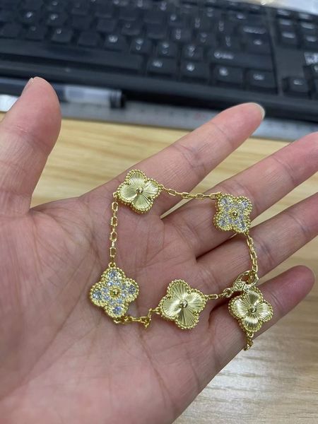 fashion bracelet lucky pattern necklace geometric numbers jewelry pearls vc women's gold 5pcs thin chain holiday gift 4pcs bracelet pen, Golden;silver
fashion bracelet lucky pattern necklace geometric numbers jewelry pearls vc women's gold 5pcs thin chain holiday gift 4pcs bracelet pen, Golden;silver