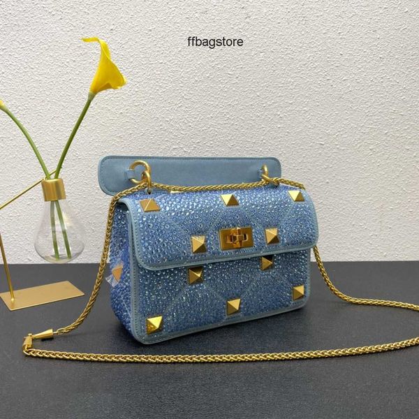 grade evening outdoor diamond women lady purse high bag small trendy valentinoz crystal autumn bags rivet chain portable single shoulder cro
grade evening outdoor diamond women lady purse high bag small trendy valentinoz crystal autumn bags rivet chain portable single shoulder cro