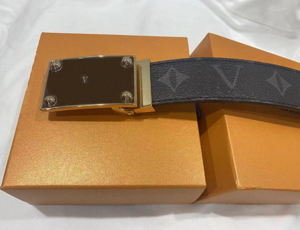 mens designers belt luxury womens belts double bronze letter new litchi grain leather belt fashion business casual gold silver tricolor simp, Black;brown
mens designers belt luxury womens belts double bronze letter new litchi grain leather belt fashion business casual gold silver tricolor simp, Black;brown