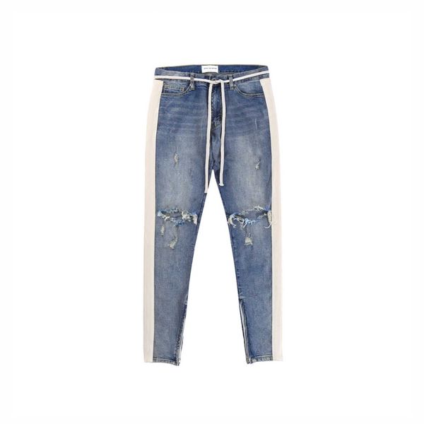 jeans washed with water, torn holes, cat whiskers, single bar planting fabric, Blue
jeans washed with water, torn holes, cat whiskers, single bar planting fabric, Blue