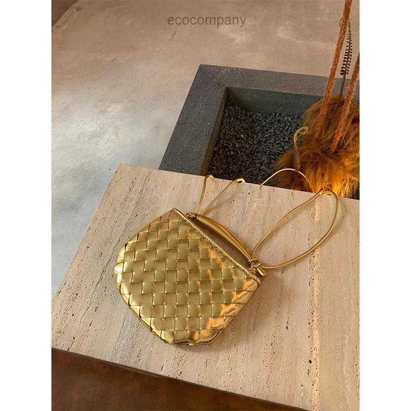 2023 designer sardine summer bag handbag new leather cowhide woven dumpling crossbody silver fashion fem2
2023 designer sardine summer bag handbag new leather cowhide woven dumpling crossbody silver fashion fem2