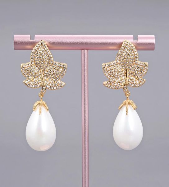 guaiguai jewelry white sea shell pearl gold color plated cz micro pave drop earrings for women real gems stone lady fashion jewell4774530, Silver
guaiguai jewelry white sea shell pearl gold color plated cz micro pave drop earrings for women real gems stone lady fashion jewell4774530, Silver
