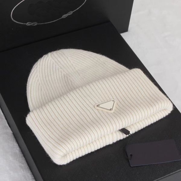 womens caps designer bucket hat beanie mens hats baseball cap casquettes snap back mask four seasons fisherman sunhat outdoor casual fashion, Blue;gray
womens caps designer bucket hat beanie mens hats baseball cap casquettes snap back mask four seasons fisherman sunhat outdoor casual fashion, Blue;gray