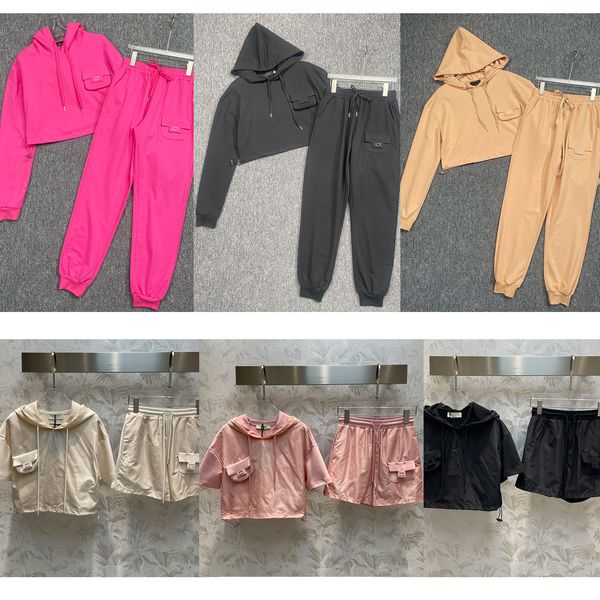 luxury two-piece pants women designer bag decoration hooded pockets short sleeve and long sleeves set casual fashion leisure street sporty s, White
luxury two-piece pants women designer bag decoration hooded pockets short sleeve and long sleeves set casual fashion leisure street sporty s, White