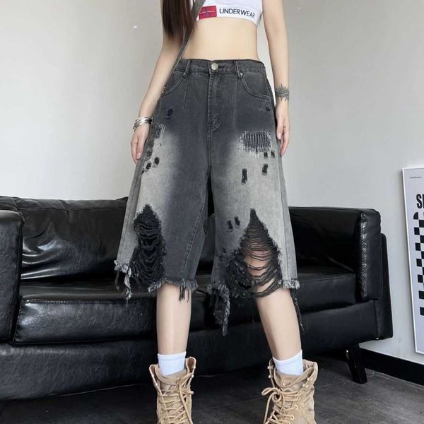american high street china-chic brand used washable loose shorts for men and women gradual color punch knife cut jeans, Blue
american high street china-chic brand used washable loose shorts for men and women gradual color punch knife cut jeans, Blue