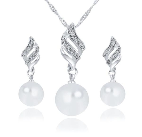crystal rhinestone jewelry sets bridal wedding silver gold color fashion imitation pearl stud earrings necklace set for women girl2287319
crystal rhinestone jewelry sets bridal wedding silver gold color fashion imitation pearl stud earrings necklace set for women girl2287319