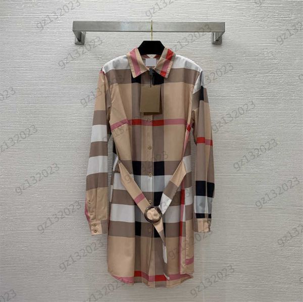 burberies luxury women dress classic plaid print lapel button-down shirt dresses belt slim long sleeves loose casual dress fashion designer, Black;gray
burberies luxury women dress classic plaid print lapel button-down shirt dresses belt slim long sleeves loose casual dress fashion designer, Black;gray