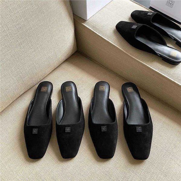 toteme summer new baotou slippers for women wearing suede sheep reversed fleece low heels square head flat bottom half trailer muller shoes
toteme summer new baotou slippers for women wearing suede sheep reversed fleece low heels square head flat bottom half trailer muller shoes