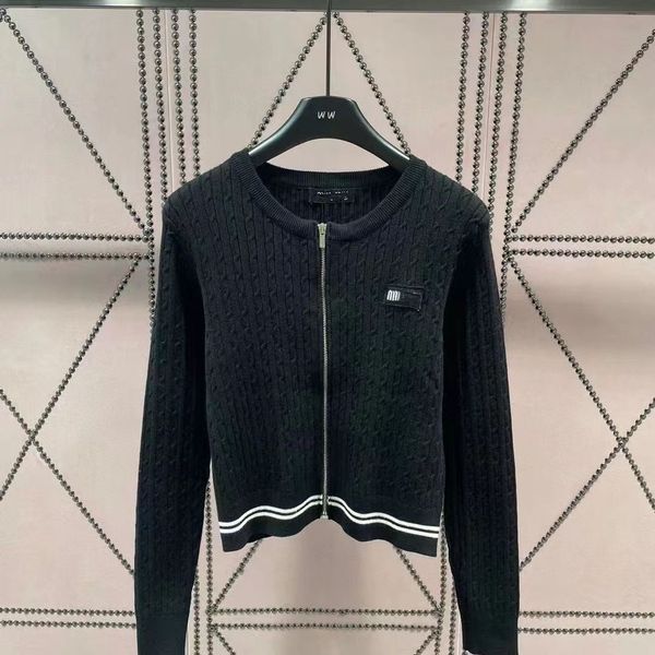 designer classic women's new twist cord sweater jacket high street round neck letter vintage jacket fashion casual jacket slim knit jac, White;black
designer classic women's new twist cord sweater jacket high street round neck letter vintage jacket fashion casual jacket slim knit jac, White;black