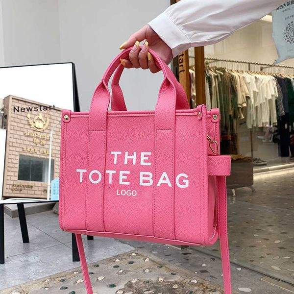 fashion handbag women's crossbody shopping bag new pu leather handheld tote bag luxury large capacity shoulder handbag
fashion handbag women's crossbody shopping bag new pu leather handheld tote bag luxury large capacity shoulder handbag