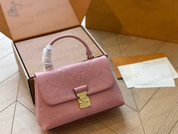 fashion designer bag luxury handbag madeleine bag embossed bag crossbody bag women shoulder bag the strap is adjustable leather bag stylishy
fashion designer bag luxury handbag madeleine bag embossed bag crossbody bag women shoulder bag the strap is adjustable leather bag stylishy
