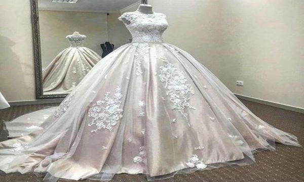 beautiful luxury satin ball gown wedding dresses capped sleeves lace appliques tulle court train bridal gowns 2019 real pos cus5852927, White
beautiful luxury satin ball gown wedding dresses capped sleeves lace appliques tulle court train bridal gowns 2019 real pos cus5852927, White