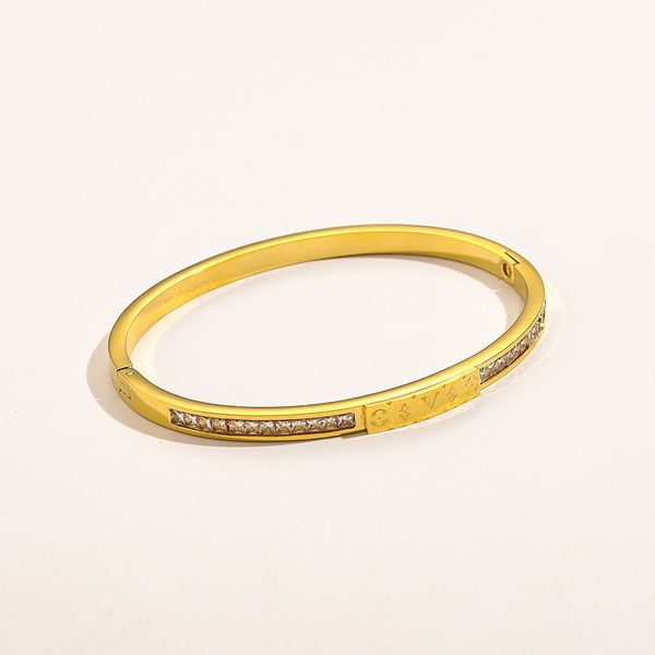 new brand charm 18k gold plated luxury designer jewelry summer engagement travel love diamond bracelet stainless steel shower non fade jewel, Black
new brand charm 18k gold plated luxury designer jewelry summer engagement travel love diamond bracelet stainless steel shower non fade jewel, Black