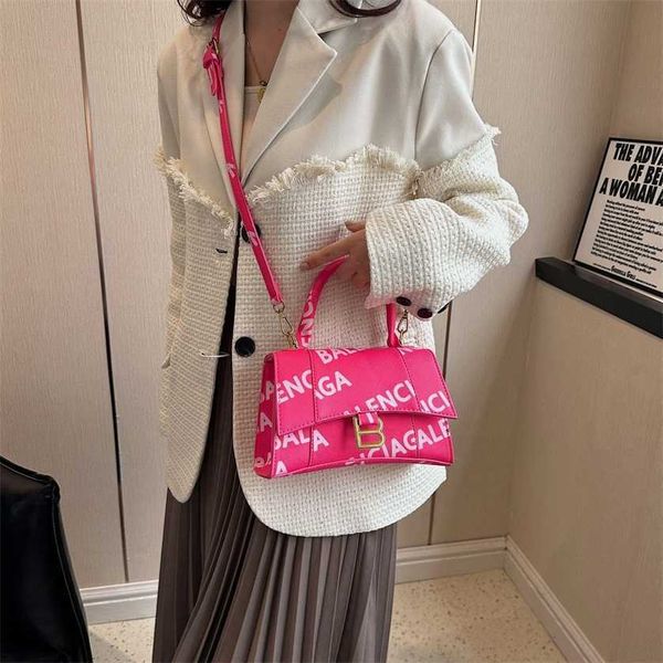 28% off designer 2023 new bags family paris korean edition classic versatile letter print one shoulder crossbody handbag
28% off designer 2023 new bags family paris korean edition classic versatile letter print one shoulder crossbody handbag