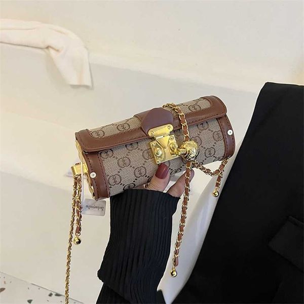 68% off 2023 new bagdesigner personalized ins women's new one shoulder crossbody fashion letter printing small square penholder bag
68% off 2023 new bagdesigner personalized ins women's new one shoulder crossbody fashion letter printing small square penholder bag