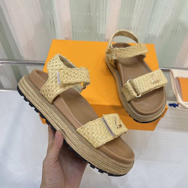 luxury designer luis beach shoes leather beachs sandals letter vuttonity slippers outdoor women dfsgdf
luxury designer luis beach shoes leather beachs sandals letter vuttonity slippers outdoor women dfsgdf