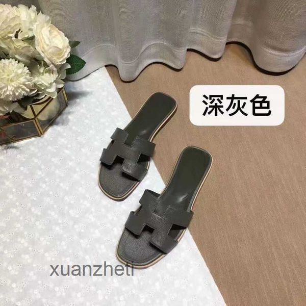2023 women's slipper designer baida shoes sandal slippers oran summer bear color matching leatflat sandals for tourism litchi pattern a
2023 women's slipper designer baida shoes sandal slippers oran summer bear color matching leatflat sandals for tourism litchi pattern a