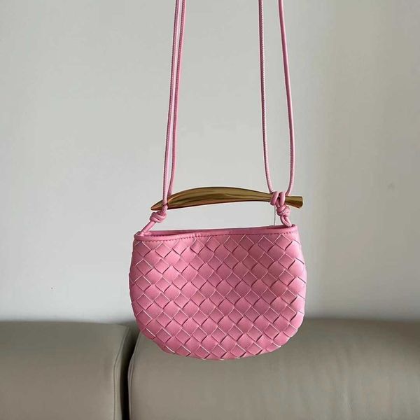 designer bag v for ladies bag bot designer bags fashion botacet vnenat woman 2023 new woven cowhide bag womens sardine handle single shoulde
designer bag v for ladies bag bot designer bags fashion botacet vnenat woman 2023 new woven cowhide bag womens sardine handle single shoulde