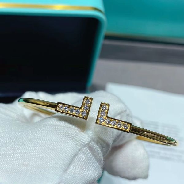 t bracelet bracelets for women 18k gold and silver shining crystal diamond charm bracelets gold bracelet designer jewelry brand luxury charm, Golden;silver
t bracelet bracelets for women 18k gold and silver shining crystal diamond charm bracelets gold bracelet designer jewelry brand luxury charm, Golden;silver