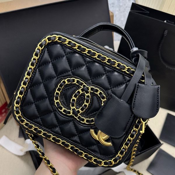 designer bags shoulder bag totes bags luxury handbag diamond lattice women makeup bag for going out
designer bags shoulder bag totes bags luxury handbag diamond lattice women makeup bag for going out