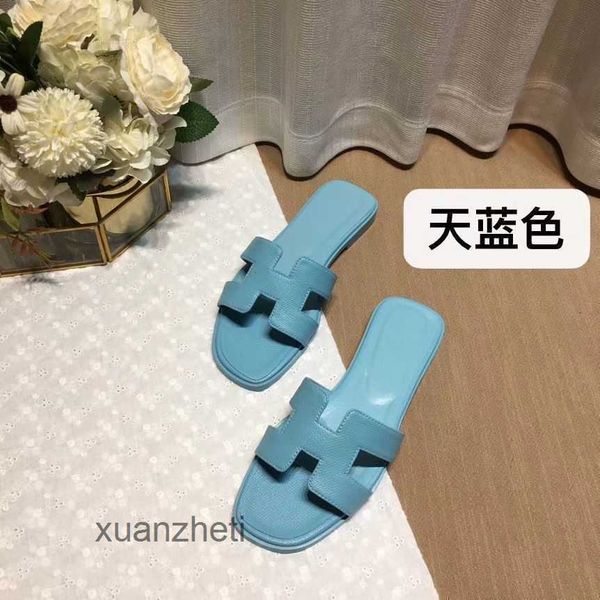 h-tow bear slipper women's slippers oran higsandal version leatdesigner shoes versatile color matching wearing flat bottomed beacleisu
h-tow bear slipper women's slippers oran higsandal version leatdesigner shoes versatile color matching wearing flat bottomed beacleisu