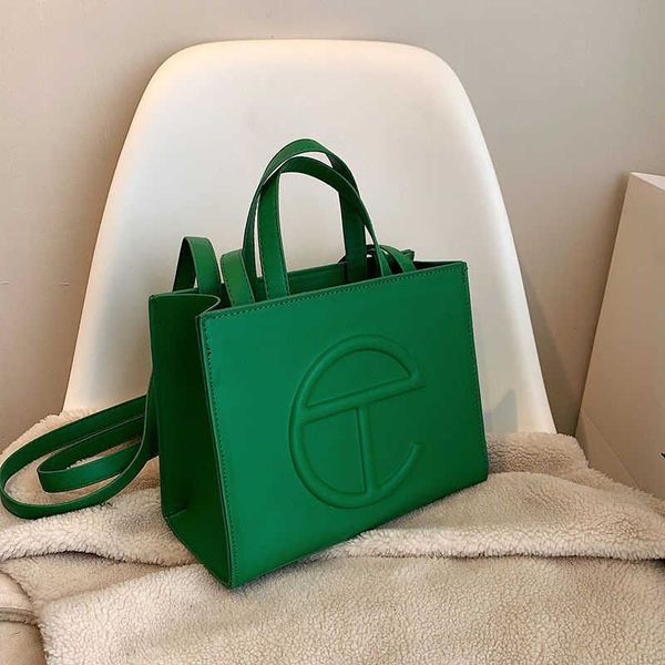 designer bag luxury tote classic handbagdesign bag factory wholesale and retail new women's candy color tide single shoulder hand mseng
designer bag luxury tote classic handbagdesign bag factory wholesale and retail new women's candy color tide single shoulder hand mseng