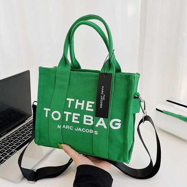 new korean fashion casual handheld one shoulder canvas bag trendy women's bag versatile crossbody bag large capacity printed bag
new korean fashion casual handheld one shoulder canvas bag trendy women's bag versatile crossbody bag large capacity printed bag