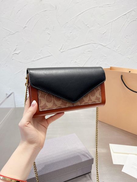new 5a ss20 luxury designer woman's bag handbag shoulder bags genuine leather original box messenger purse chain with card holder slot
new 5a ss20 luxury designer woman's bag handbag shoulder bags genuine leather original box messenger purse chain with card holder slot