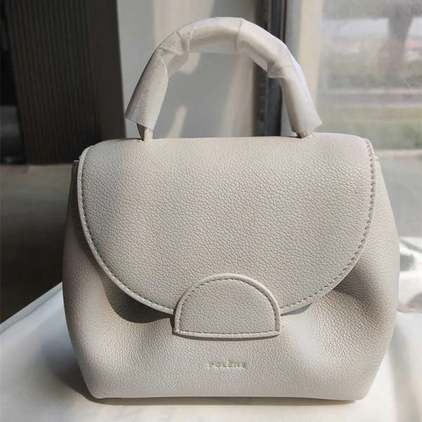 aaaaa+ portable poleno diagonal women's shoulder bags french niche new polene bag cowhide fashion light luxury one shoulder
aaaaa+ portable poleno diagonal women's shoulder bags french niche new polene bag cowhide fashion light luxury one shoulder