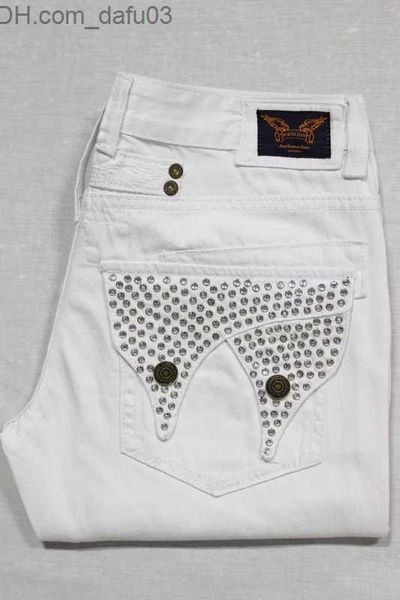 men's jeans new autumn and winter black and red robin with sparkle stones jeans denim regular straight men pants plus size 3042 z230720, Blue
men's jeans new autumn and winter black and red robin with sparkle stones jeans denim regular straight men pants plus size 3042 z230720, Blue
