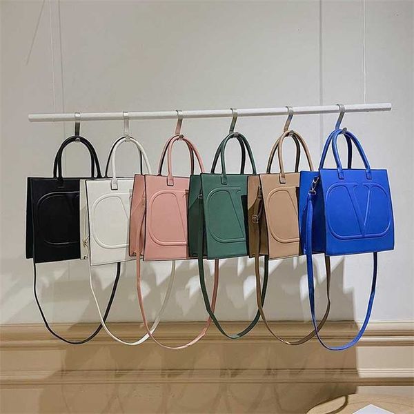 60% off designer women's bags spring new popular tote bag small one shoulder crossbody handheld
60% off designer women's bags spring new popular tote bag small one shoulder crossbody handheld