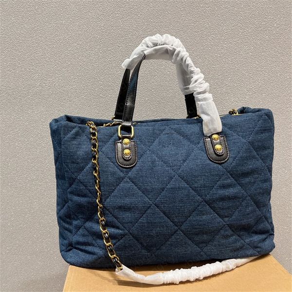designer shoulder bags ladies shopping tote blue denim gold hardware coin lager capacity rhombus pattern crossbody womens shoulder outdoor c
designer shoulder bags ladies shopping tote blue denim gold hardware coin lager capacity rhombus pattern crossbody womens shoulder outdoor c