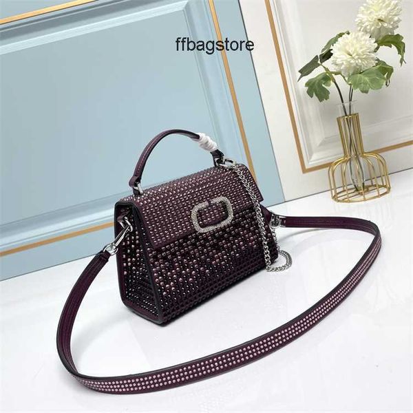 quality outdoor lady gradient bag valentinoz high bags women crystal evening purse fashion diamond light inlaid handheld one shoulder crossb
quality outdoor lady gradient bag valentinoz high bags women crystal evening purse fashion diamond light inlaid handheld one shoulder crossb