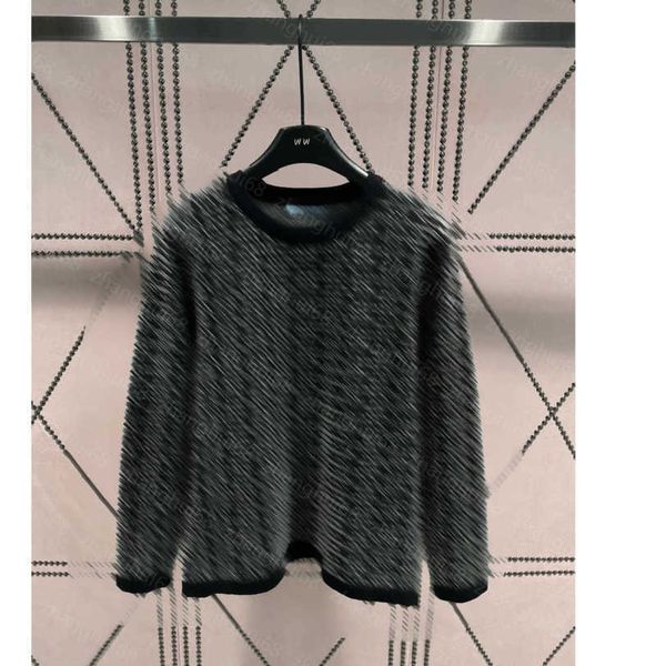23ss women sweater womens designer clothing full letter logo jacquard contrast color striped pullover long-sleeved sweater womens clothing a, White;black
23ss women sweater womens designer clothing full letter logo jacquard contrast color striped pullover long-sleeved sweater womens clothing a, White;black