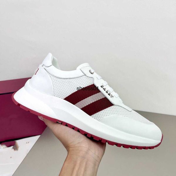 new high-end men's shoes lightweight trendy shoes dad's shoes soft and delicate leather patchwork mesh sports shoes men's com, Black
new high-end men's shoes lightweight trendy shoes dad's shoes soft and delicate leather patchwork mesh sports shoes men's com, Black
