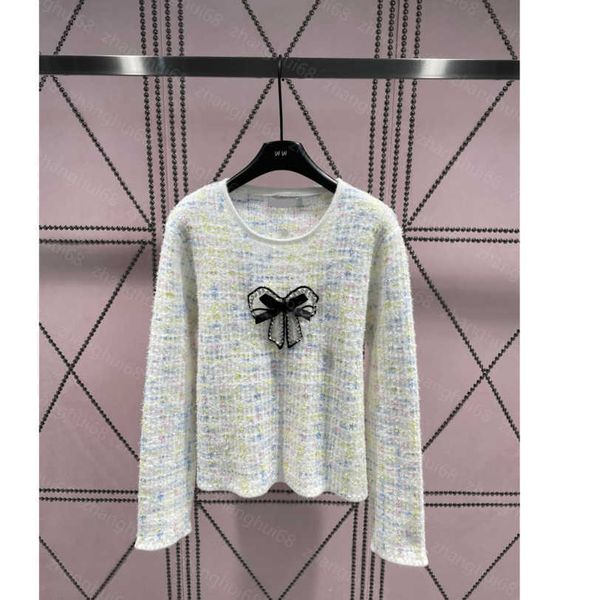 23ss women sweater womens designer clothing fixed dyed patchwork knitted bow three-dimensional decoration long sleeved sweater womens clothi, White;black
23ss women sweater womens designer clothing fixed dyed patchwork knitted bow three-dimensional decoration long sleeved sweater womens clothi, White;black