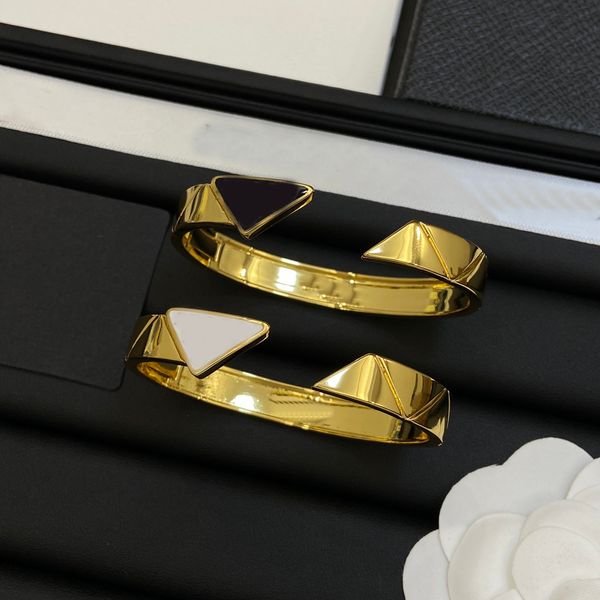 designer bracelet hard women's bracelet two colours available triangle label fashion simple style jewellery, Black
designer bracelet hard women's bracelet two colours available triangle label fashion simple style jewellery, Black