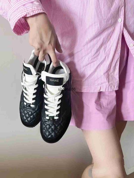 channel casual sports shoes black and white classic small white shoes fashionable diamond patterned sheepskin high beauty sneakers women
channel casual sports shoes black and white classic small white shoes fashionable diamond patterned sheepskin high beauty sneakers women