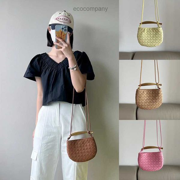 designer sardine bag handbag woven 2023 spring summer new cowhide niche design metal half moon tooth 9wma
designer sardine bag handbag woven 2023 spring summer new cowhide niche design metal half moon tooth 9wma