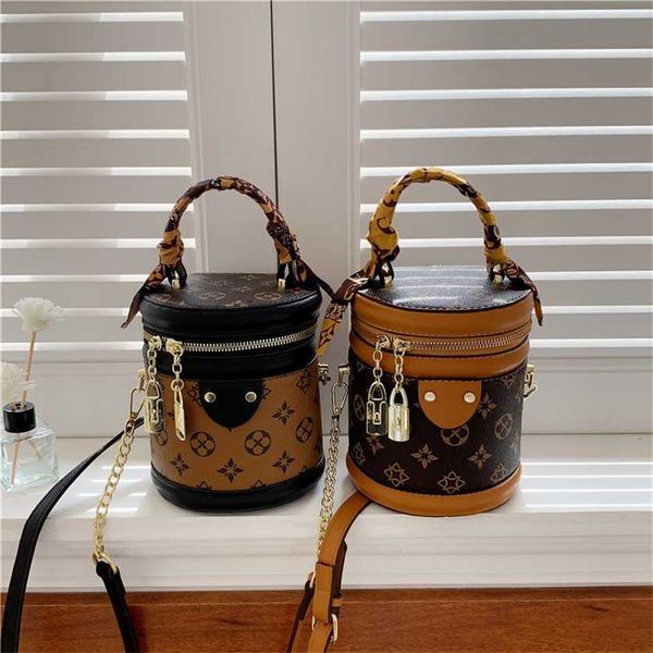 65% off 2023 new bagdesigner for women new fashion scarf handheld cylindrical single shoulder crossbody old flower rice bucket small bag
65% off 2023 new bagdesigner for women new fashion scarf handheld cylindrical single shoulder crossbody old flower rice bucket small bag