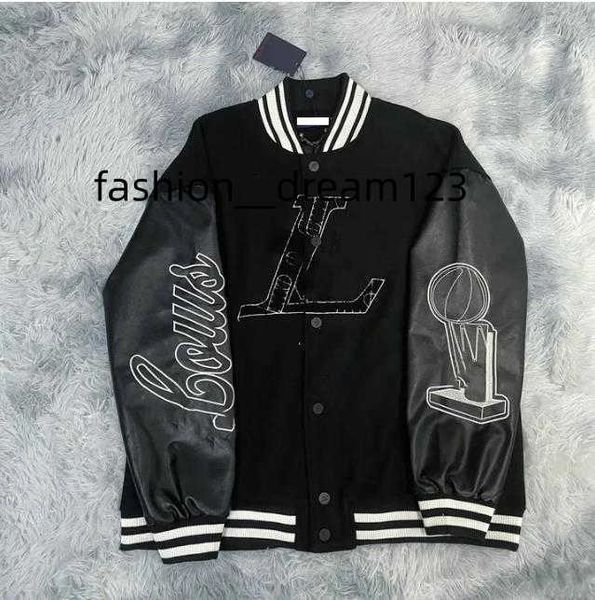 men's jackets baseball brand vintage bomber coats letter embroidery autumn men hip hop loose varsity, Black;brown
men's jackets baseball brand vintage bomber coats letter embroidery autumn men hip hop loose varsity, Black;brown