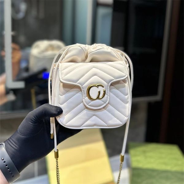 2023 bucket shoulder bags designer bag woman crossbody bag luxury cross body small phone tote leather black white gold letter 5a
2023 bucket shoulder bags designer bag woman crossbody bag luxury cross body small phone tote leather black white gold letter 5a